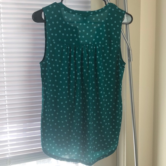 Ann Taylor Sleeveless Top - Picture 6 of 7